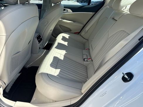 Used 2026 Genesis G70 2.5T Prestige RWD image 20