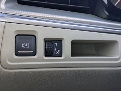 Used 2021 Cadillac XT5 Premium Luxury image 26