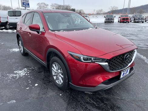 Used 2023 MAZDA CX-5 AWD 2.5 S w/ Preferred Package image 10