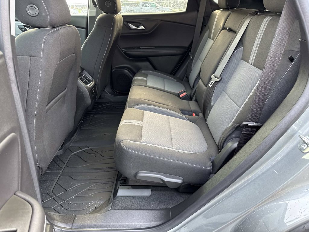 New 2026 Chevrolet Blazer LT w/ Convenience Package AWD/4WD image 10