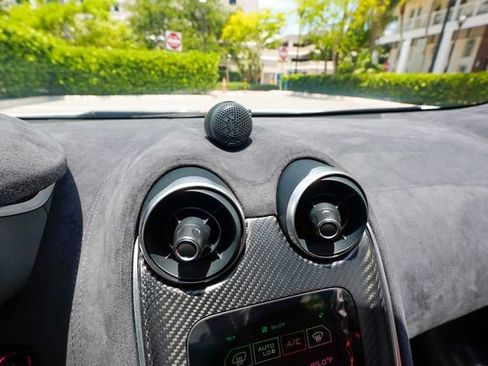Used 2019 McLaren 600LT RWD image 81