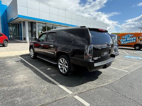 Used 2013 GMC Yukon XL Denali image 6