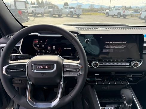 New 2026 GMC Canyon Elevation w/ Convenience Package image 16