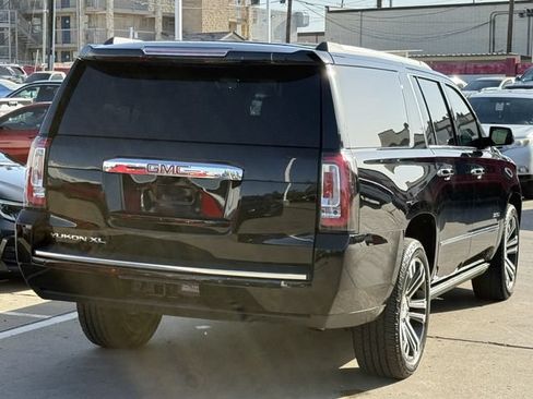 Used 2019 GMC Yukon XL Denali w/ Denali Ultimate Package RWD image 4