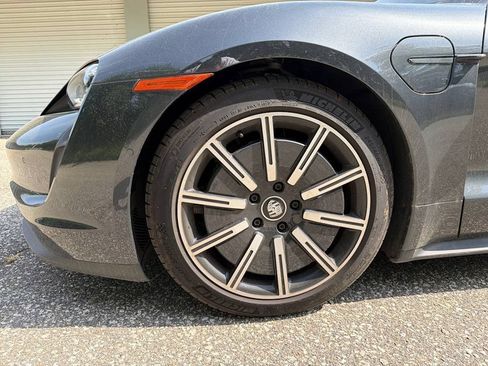 Certified 2024 Porsche Taycan 4S AWD/4WD image 8