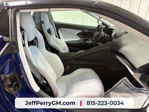 Used 2025 Chevrolet Corvette Z06 w/ Stealth Interior Trim Package RWD image 19