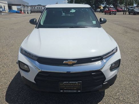 Used 2023 Chevrolet TrailBlazer LS FWD image 8