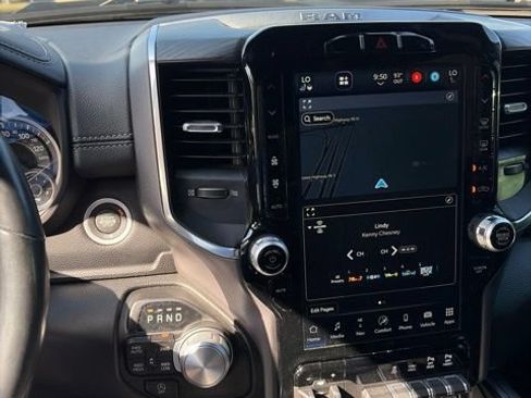 Used 2023 RAM 1500 Laramie AWD/4WD image 4