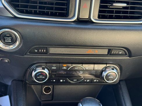 Used 2017 MAZDA CX-5 Touring w/ Preferred Equipment Package image 13