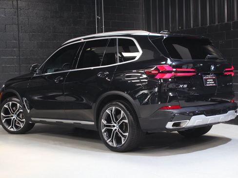 Used 2024 BMW X5 sDrive40i w/ Premium Package RWD image 11