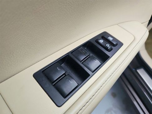 Used 2014 Lexus ES 350 image 21