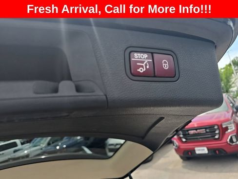 Used 2015 Mercedes-Benz GLK 350 2WD image 26