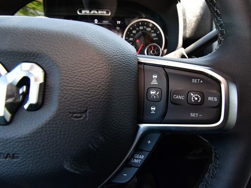 New 2025 RAM 2500 Tradesman image 17