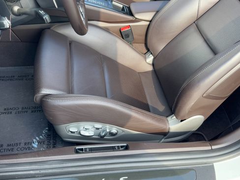 Used 2014 Porsche 911 Turbo S image 26