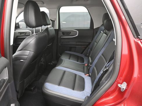 New 2025 Ford Bronco Sport Outer Banks image 2