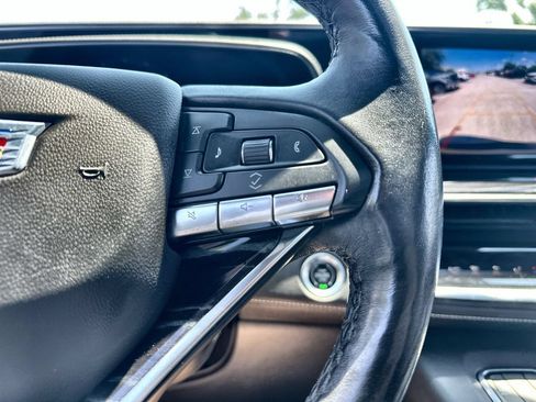 Used 2021 Cadillac Escalade ESV Sport w/ Driver Assist Tech Package AWD/4WD image 32