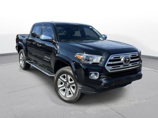 Used 2019 Toyota Tacoma Limited video 2