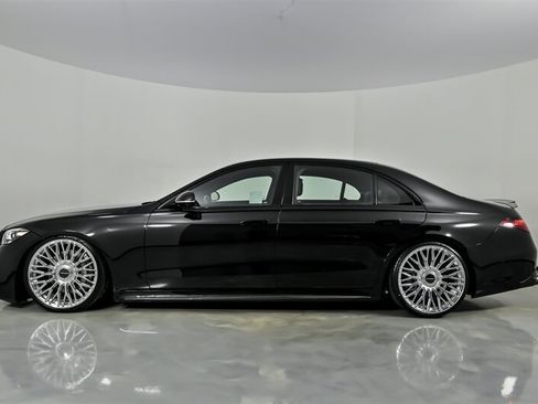 Used 2025 Mercedes-Benz S 580 4MATIC Sedan image 8