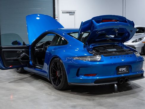 Used 2016 Porsche 911 GT3 w/ Sound Package Plus image 34