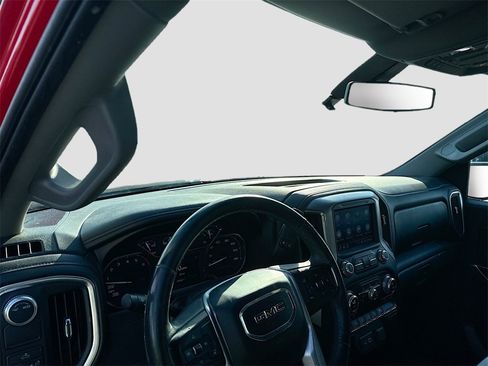 Used 2020 GMC Sierra 1500 SLE w/ SLE Value Package image 9