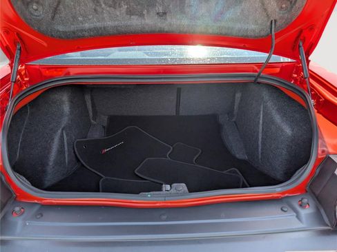 Used 2022 Dodge Challenger R/T Scat Pack RWD image 12