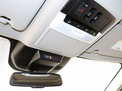 Used 2021 Nissan Rogue SL w/ Premium Package image 22