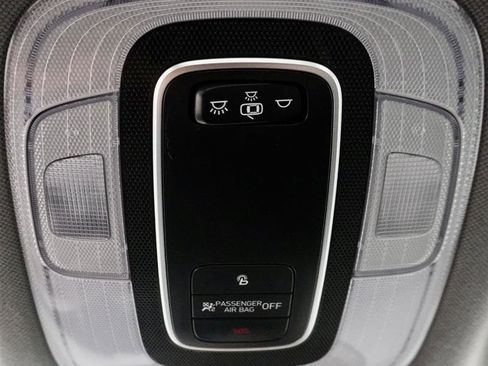 Used 2021 Hyundai Elantra SEL w/ Convenience Package image 31