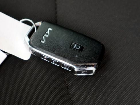 Used 2022 Kia Forte GT w/ GT Technology Package FWD image 38