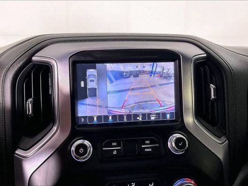 Used 2019 GMC Sierra 1500 SLT w/ SLT Premium Plus Package AWD/4WD image 29