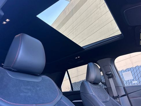 New 2026 Ford Explorer ST w/ Sun And Sound Package image 17