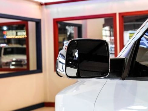 Used 2018 RAM 2500 SLT AWD/4WD image 34