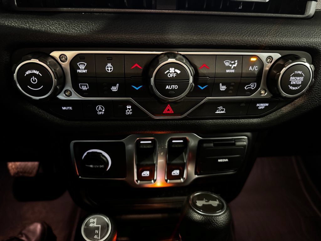 New 2026 Jeep Wrangler Sport AWD/4WD image 33