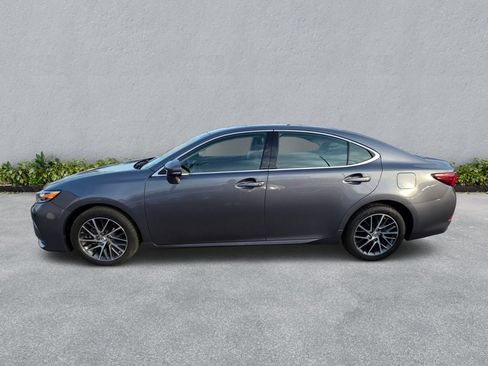 Used 2016 Lexus ES 350 w/ Navigation System Package FWD image 9