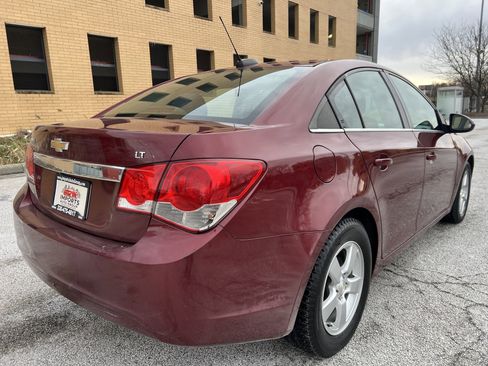 Used 2016 Chevrolet Cruze LT w/ Technology Package image 7