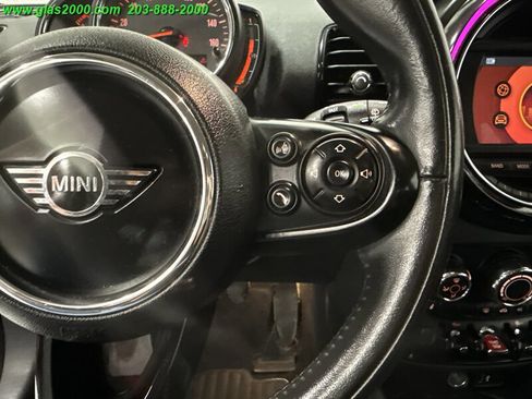 Used 2019 MINI Cooper Clubman ALL4 image 23