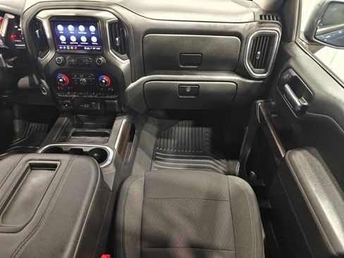 Used 2021 Chevrolet Silverado 1500 RST w/ Convenience Package II AWD/4WD image 34