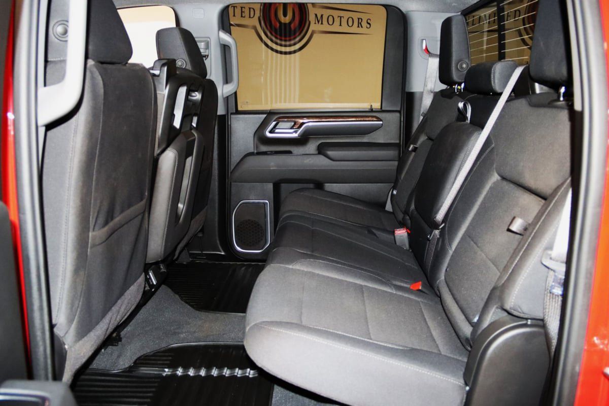 Used 2026 GMC Sierra 3500 SLE w/ SLE Value Package AWD/4WD image 54
