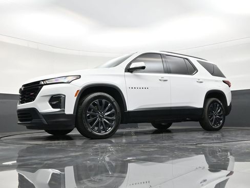 Used 2022 Chevrolet Traverse RS FWD image 20