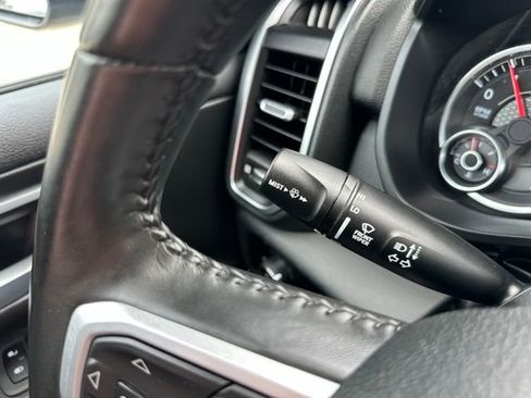 Used 2024 RAM 1500 Big Horn RWD image 26