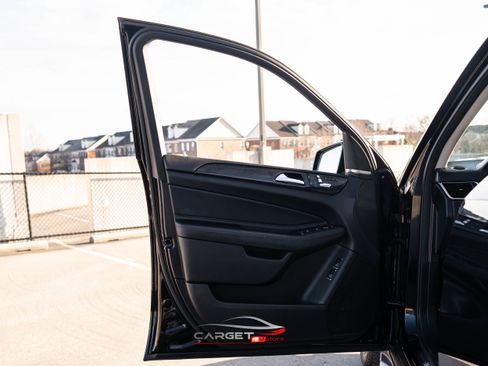 Used 2017 Mercedes-Benz GLS 450 4MATIC w/ Premium Package image 45