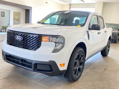 New 2026 Ford Maverick XLT w/ Equipment Group 301A AWD/4WD image 4
