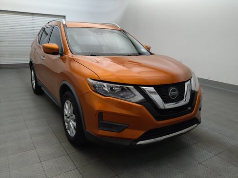 Used 2020 Nissan Rogue SV FWD image 13