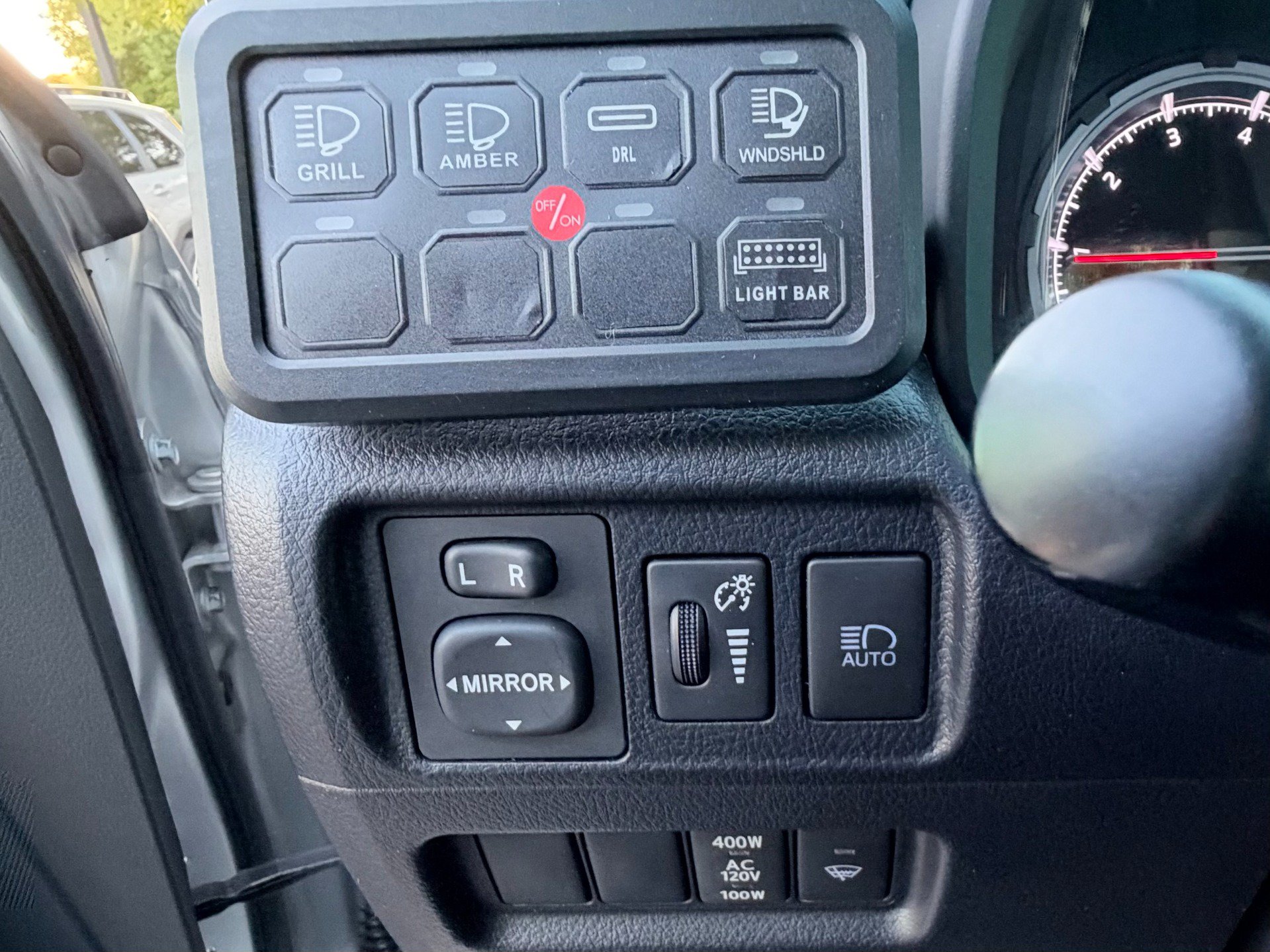 Used 2024 Toyota 4Runner TRD Off-Road Premium w/ Moonroof Package AWD/4WD image 29