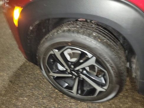 Used 2023 Chevrolet TrailBlazer RS image 24