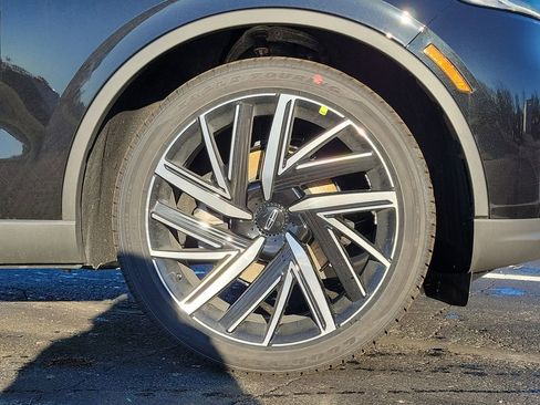 New 2026 Lincoln Aviator Reserve image 9