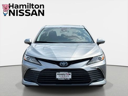 Used 2024 Toyota Camry XLE w/ Cold Weather Package FWD image 6