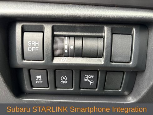 Used 2021 Subaru Crosstrek 2.5i Limited w/ Moonroof Package 1 AWD/4WD image 4