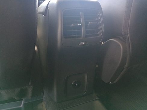 Used 2025 Ford Escape ST-Line w/ Tech Pack #1 FWD image 19