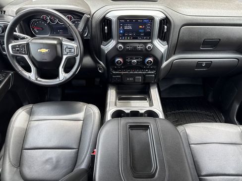 Used 2022 Chevrolet Silverado 1500 LTZ RWD image 11