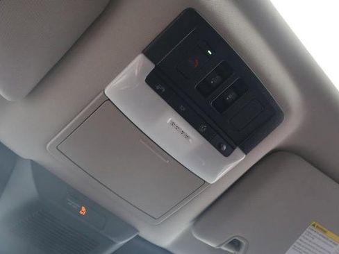 New 2026 Nissan Pathfinder Platinum AWD/4WD image 22